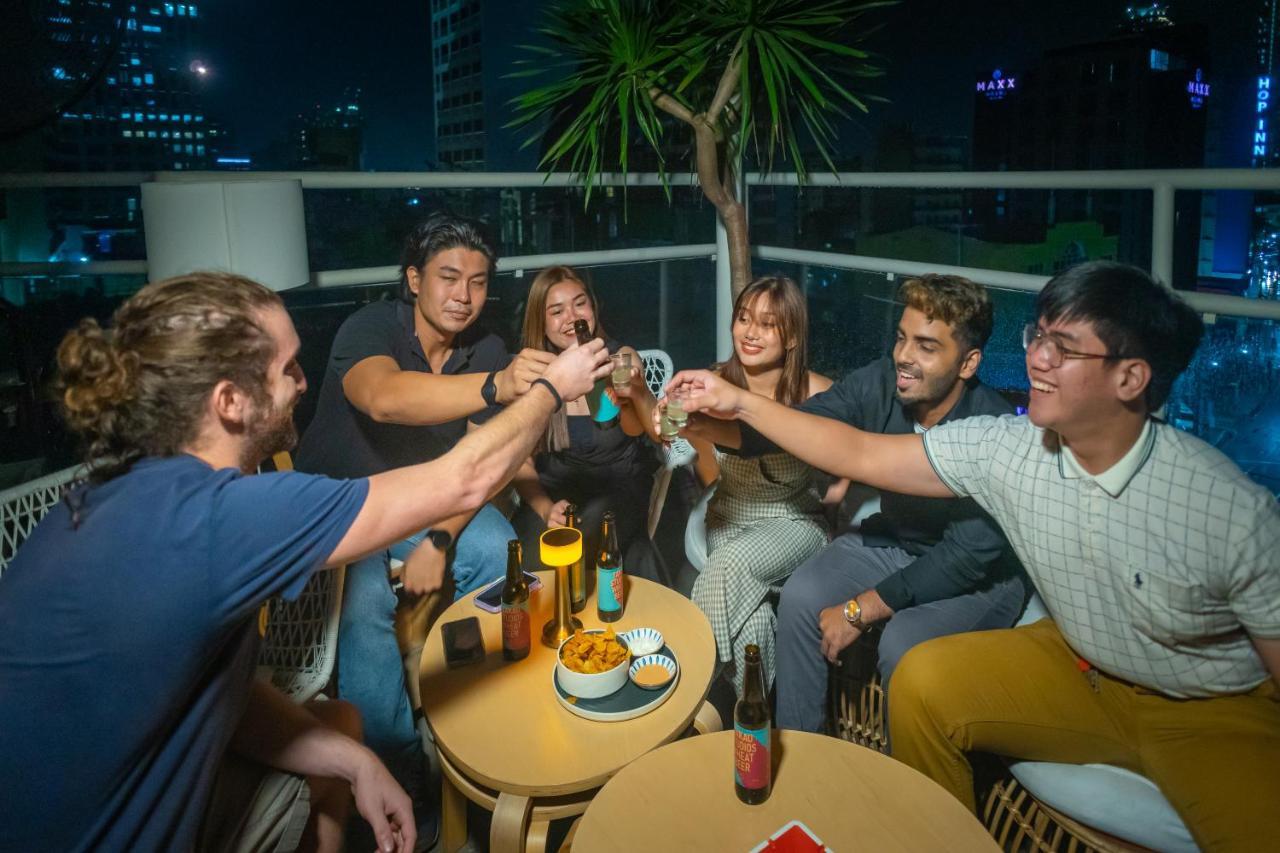 Abraham Manila - Located In Central Makati (Adults Only) Makati City Zewnętrze zdjęcie
