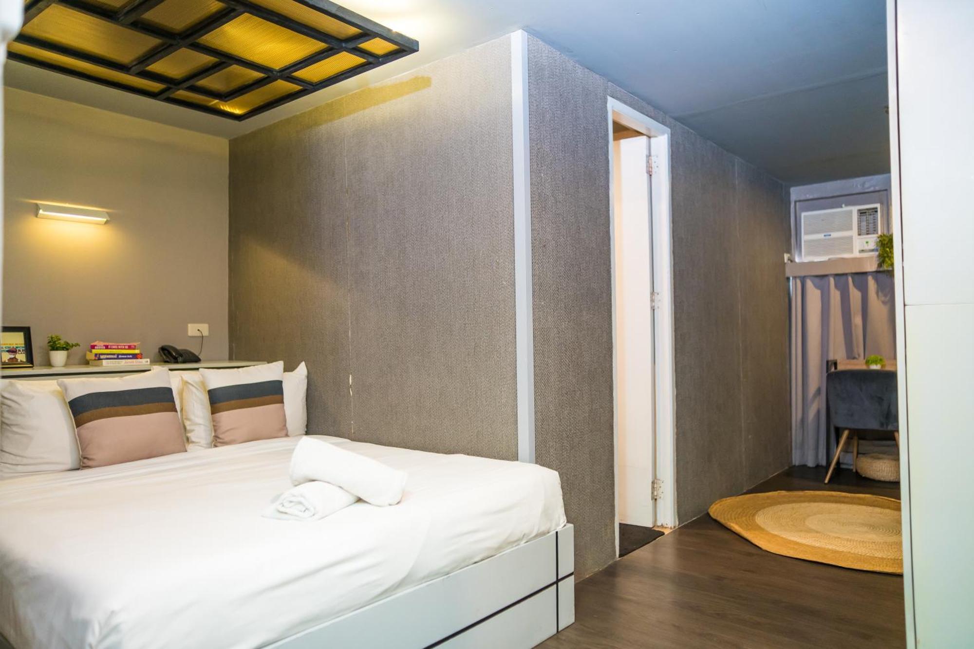 Abraham Manila - Located In Central Makati (Adults Only) Makati City Zewnętrze zdjęcie
